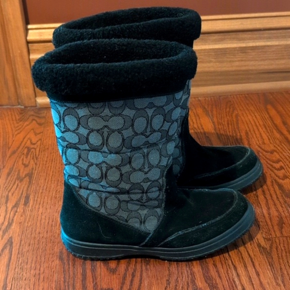 COACH - SHERMAN SUEDE SIGNATURE LOGO BLACK SMOKE WOMENS FLAT WINTER BOOTS - Picture 3 of 5